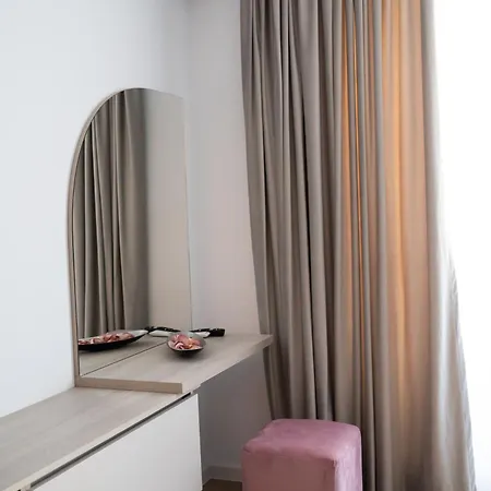 Apartel Elia 12 * Năvodari
