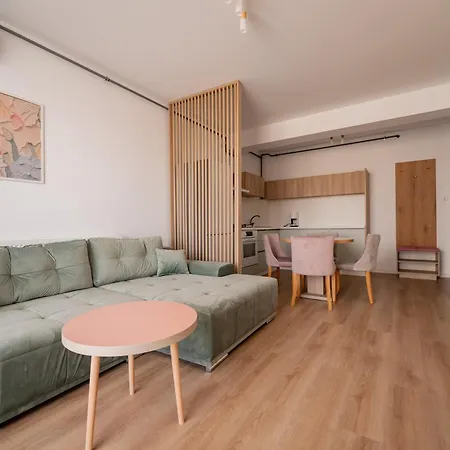 Apartel Elia 12 * Năvodari
