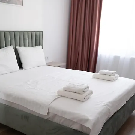 Apartel Elia 12
